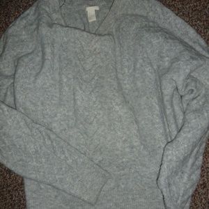 H&M boxy chunky cable knit gray sweater LARGE crop